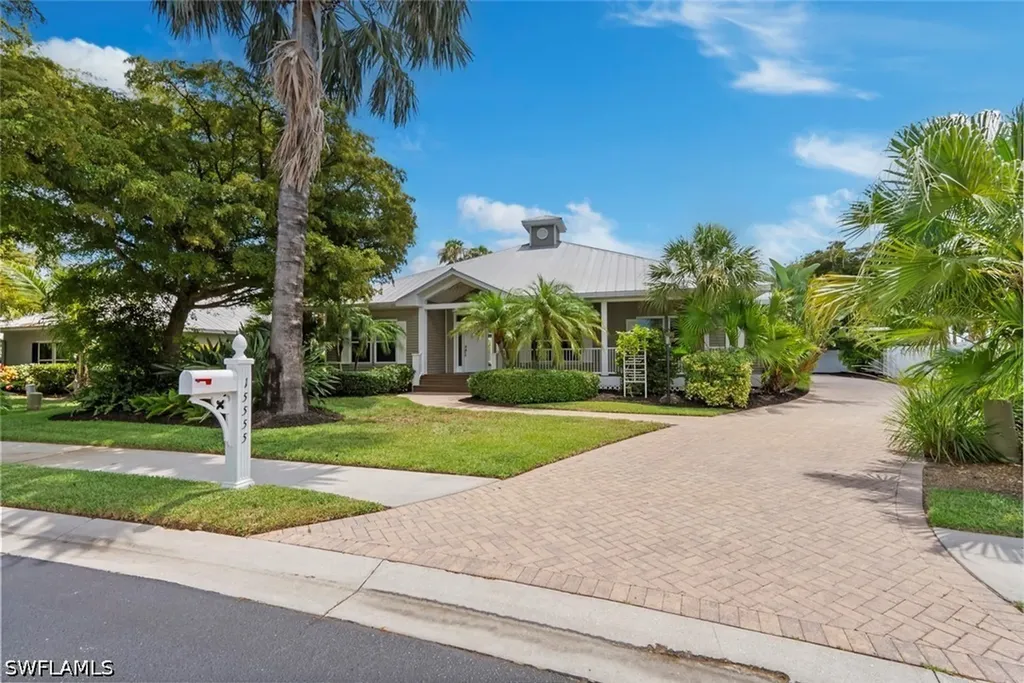 15555 Caloosa Creek Circle Fort Myers FL 33908