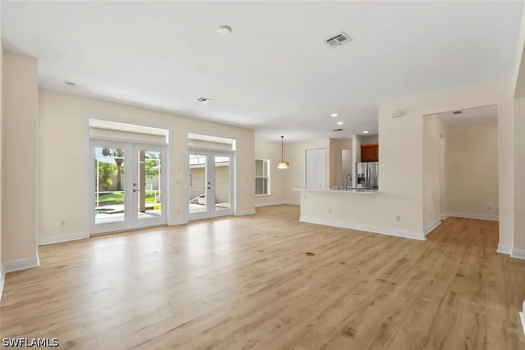15555 Caloosa Creek Circle Fort Myers FL 33908