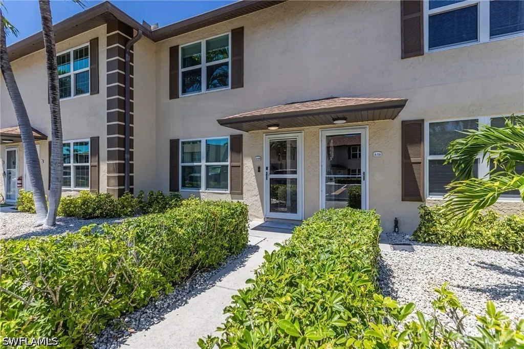 731 W Elkcam Circle Marco Island FL 34145