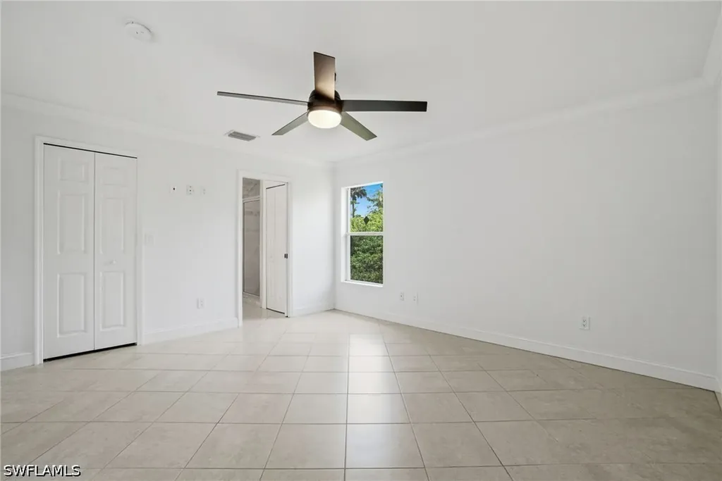 1871 20th Avenue NE Naples FL 34120