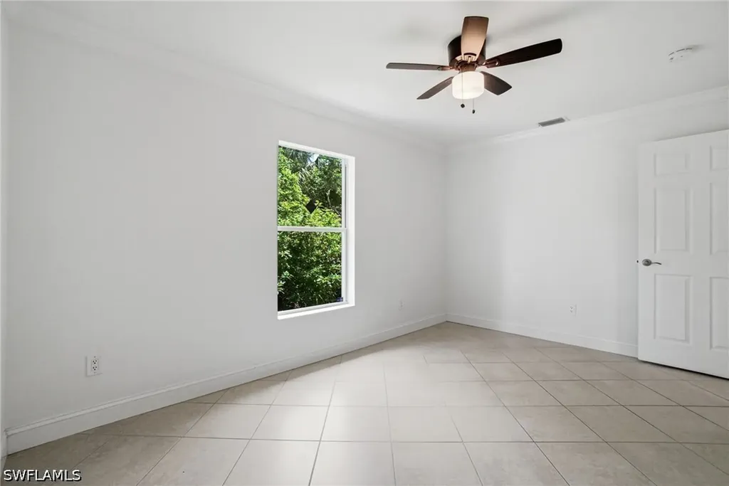 1871 20th Avenue NE Naples FL 34120