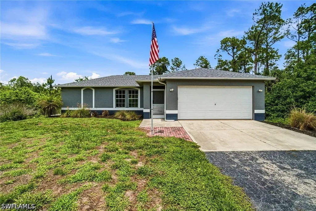 1871 20th Avenue NE Naples FL 34120