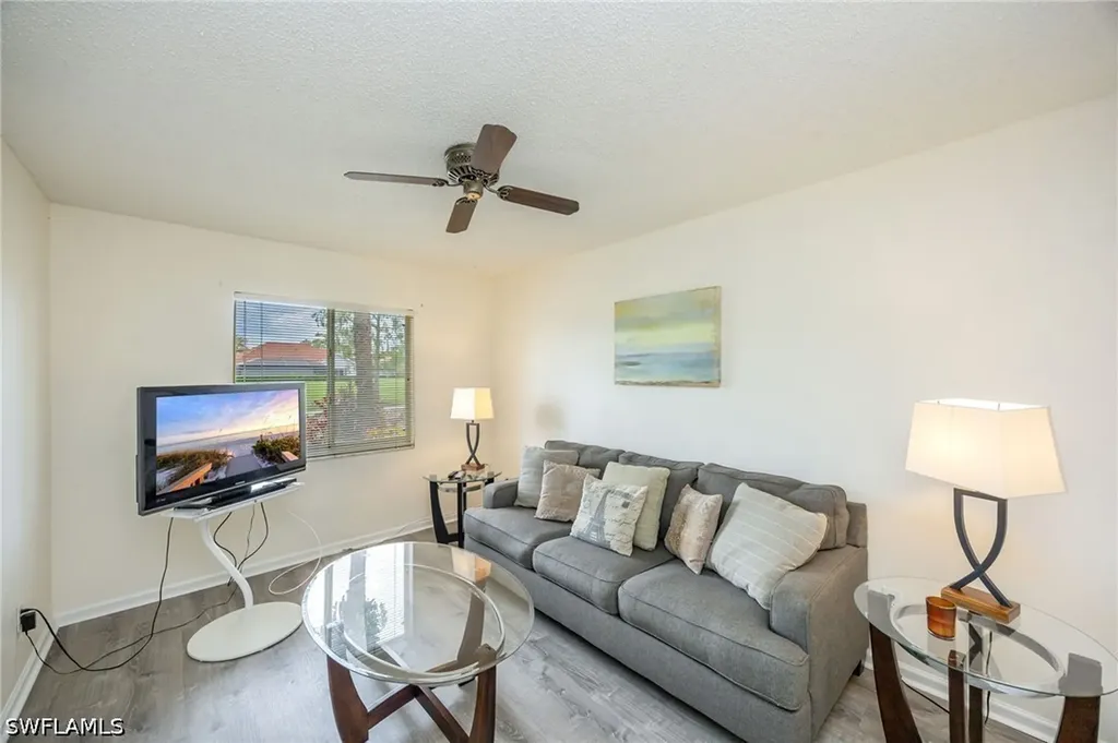 5950 Amherst Drive Naples FL 34112