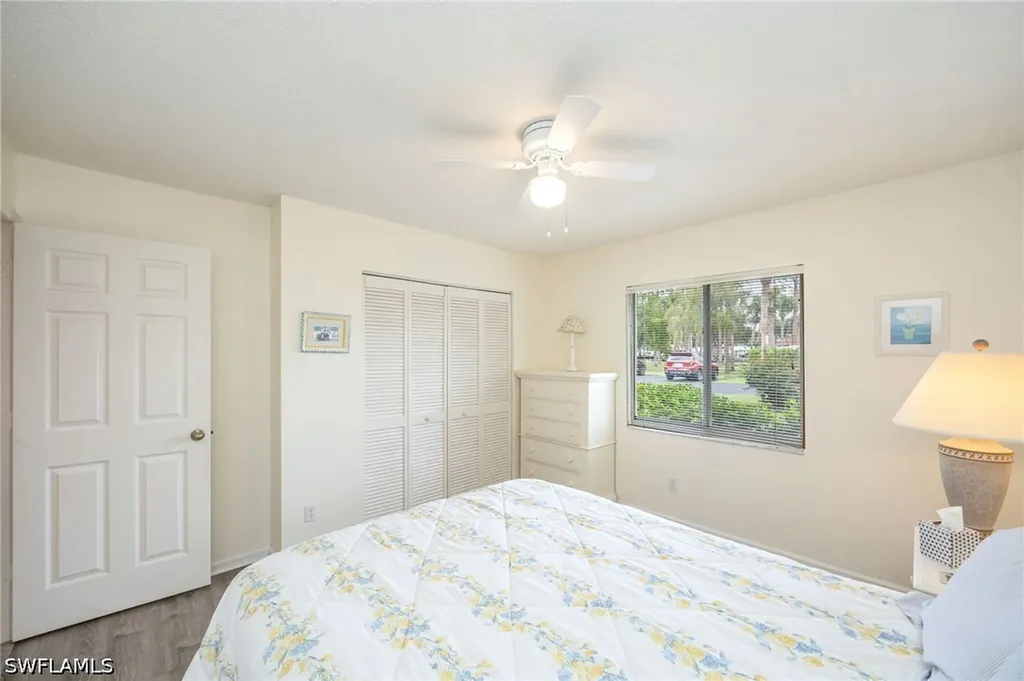 5950 Amherst Drive Naples FL 34112