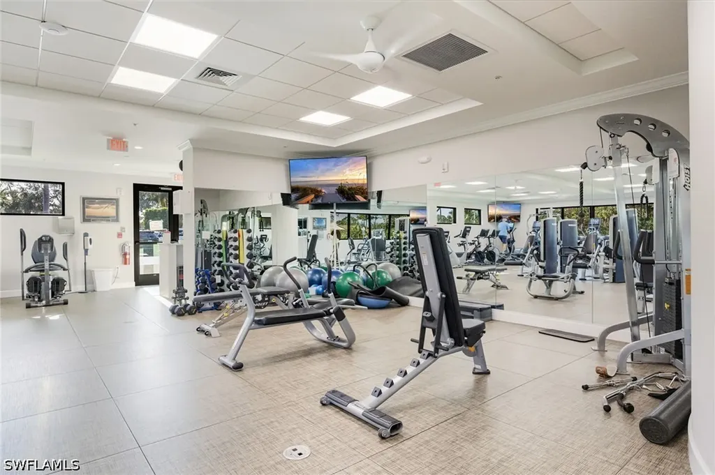 5950 Amherst Drive Naples FL 34112