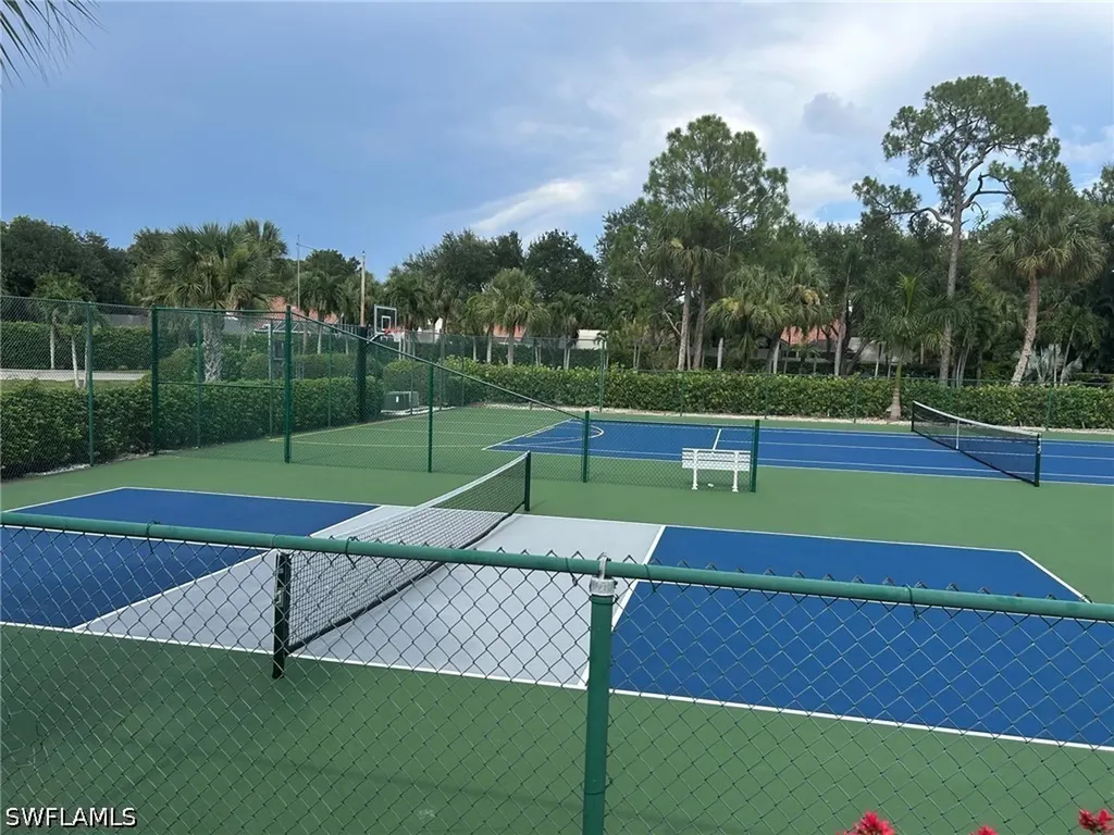 4215 Covey Circle Naples FL 34109