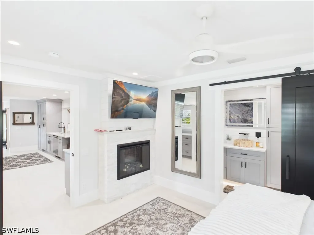 3650 Sunset Boulevard Naples FL 34112