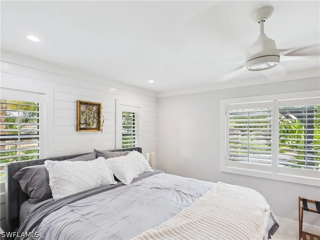 3650 Sunset Boulevard Naples FL 34112