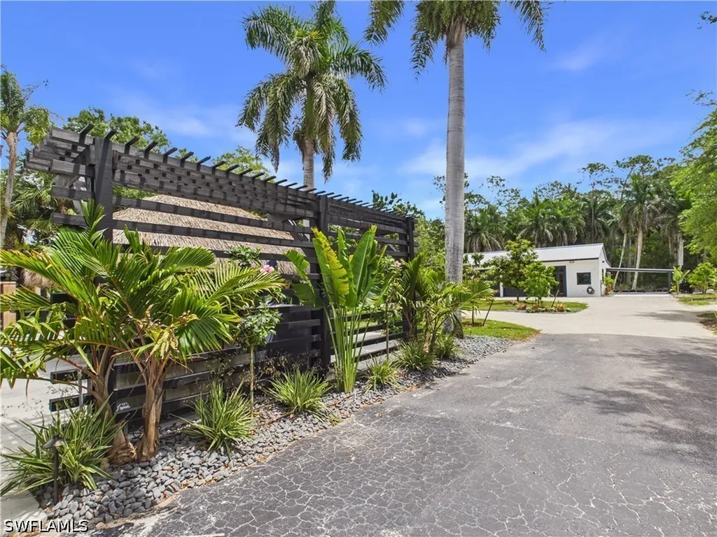 3650 Sunset Boulevard Naples FL 34112