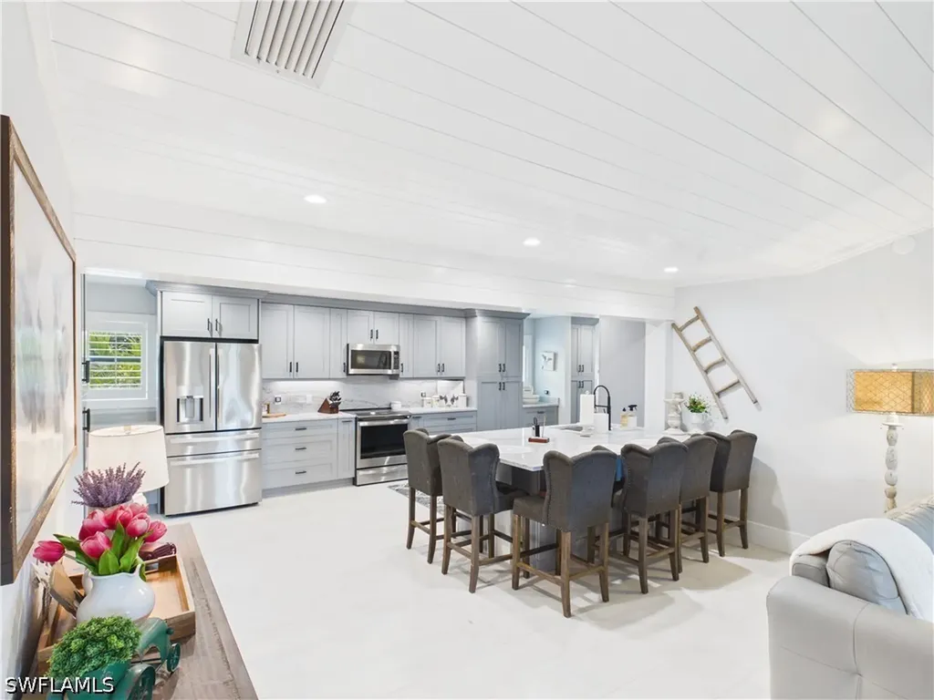 3650 Sunset Boulevard Naples FL 34112