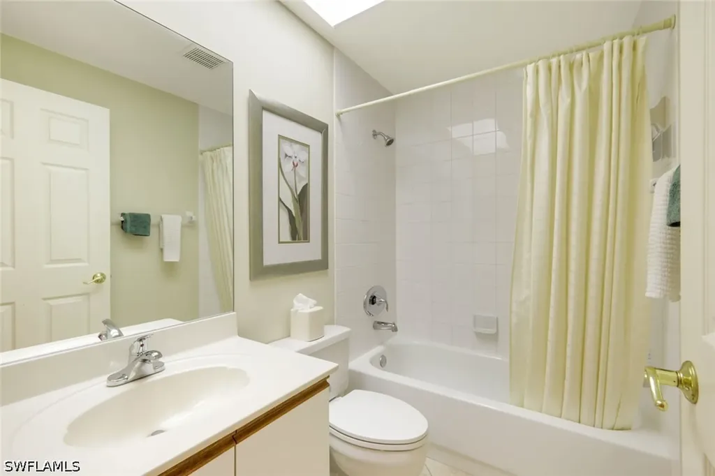 823 Tanbark Drive Naples FL 34108