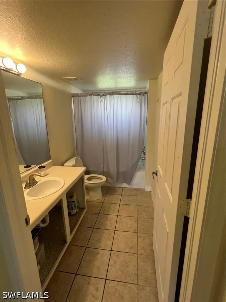 8284 Key Royal Circle Naples FL 34119