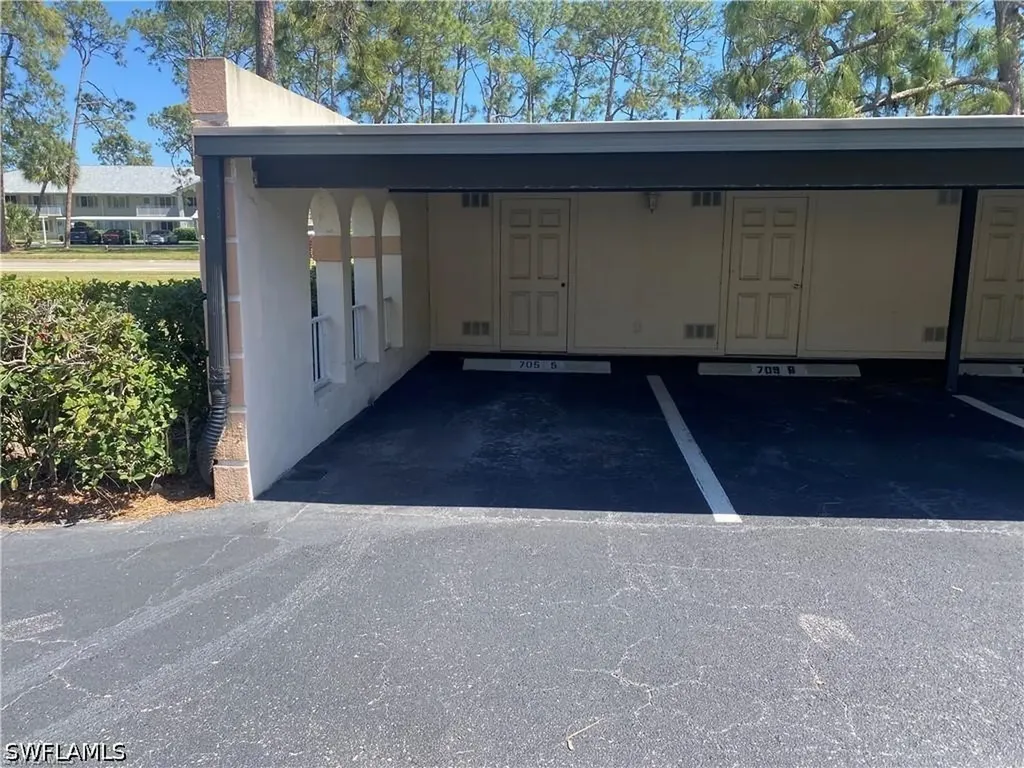 705 Augusta Boulevard Naples FL 34113