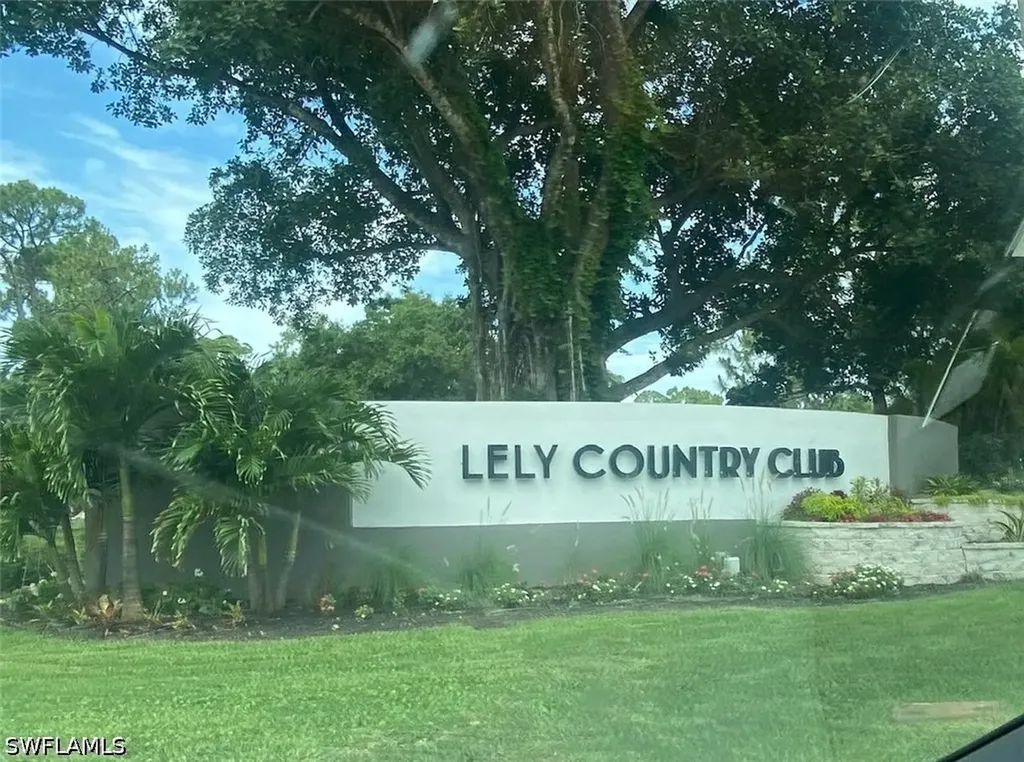 705 Augusta Boulevard Naples FL 34113