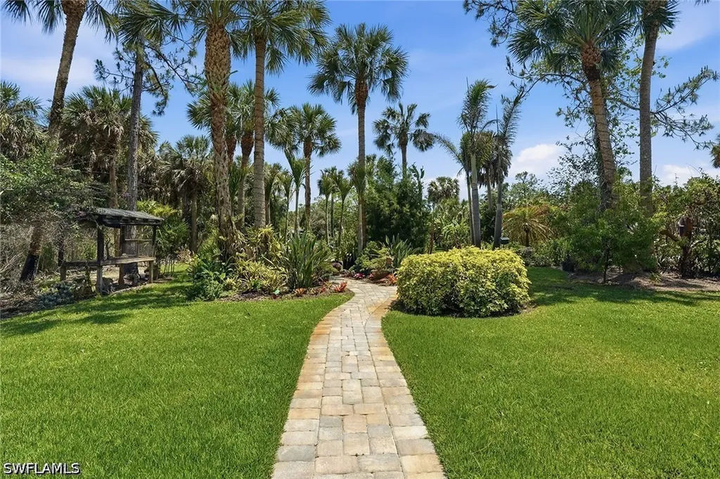 4404 16th Avenue SE Naples FL 34117