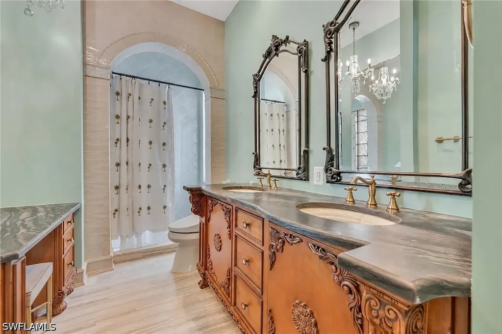7558 Garibaldi Court Naples FL 34114