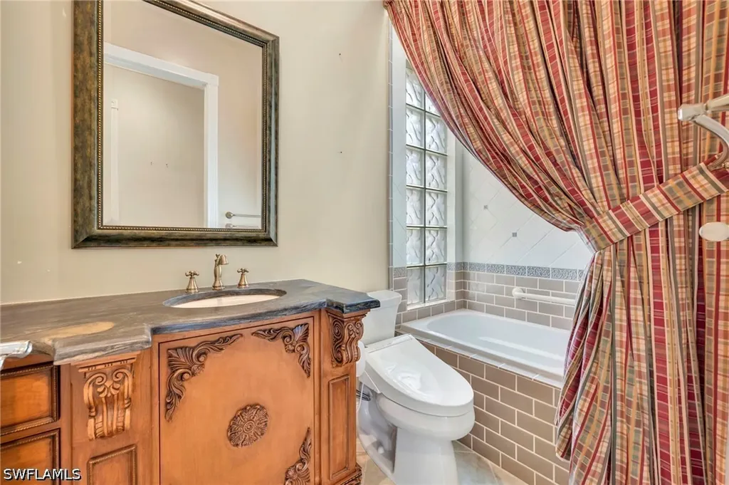 7558 Garibaldi Court Naples FL 34114