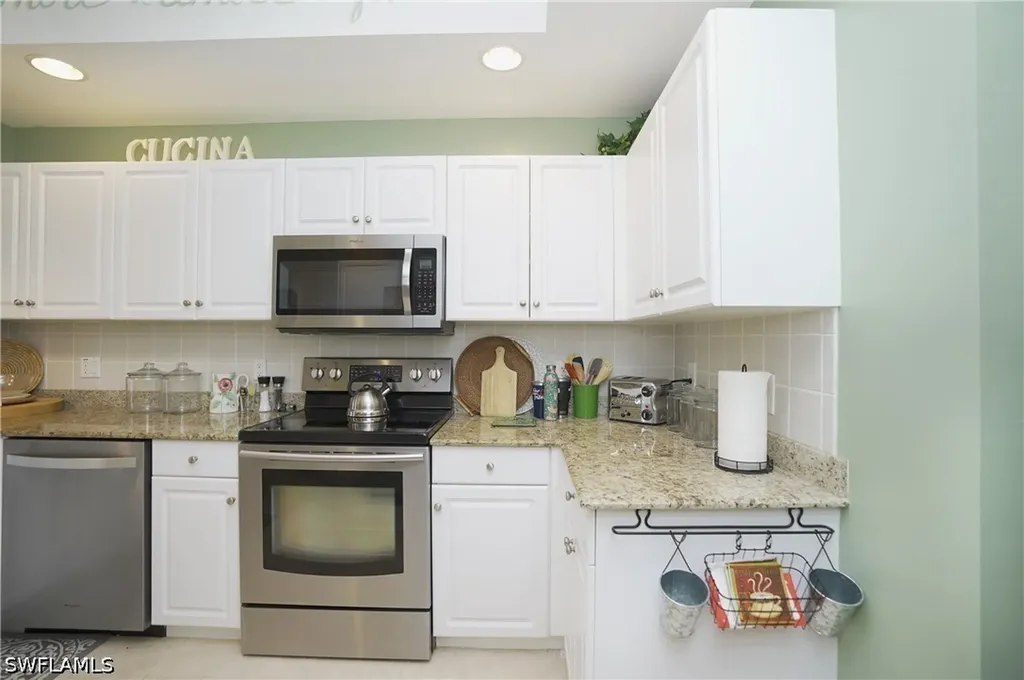 3435 Laurel Greens Lane S Naples FL 34119