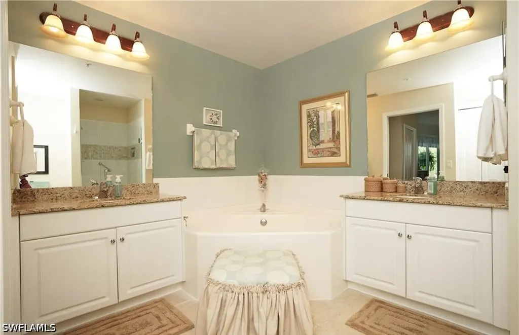 3435 Laurel Greens Lane S Naples FL 34119