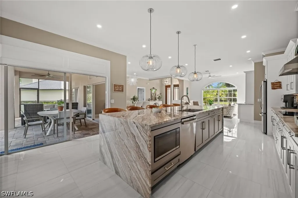 2035 Teagarden Lane Naples FL 34110
