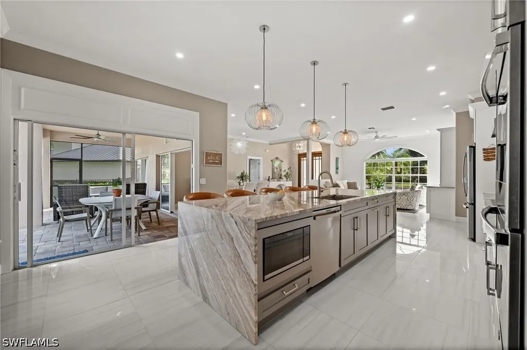 2035 Teagarden Lane Naples FL 34110