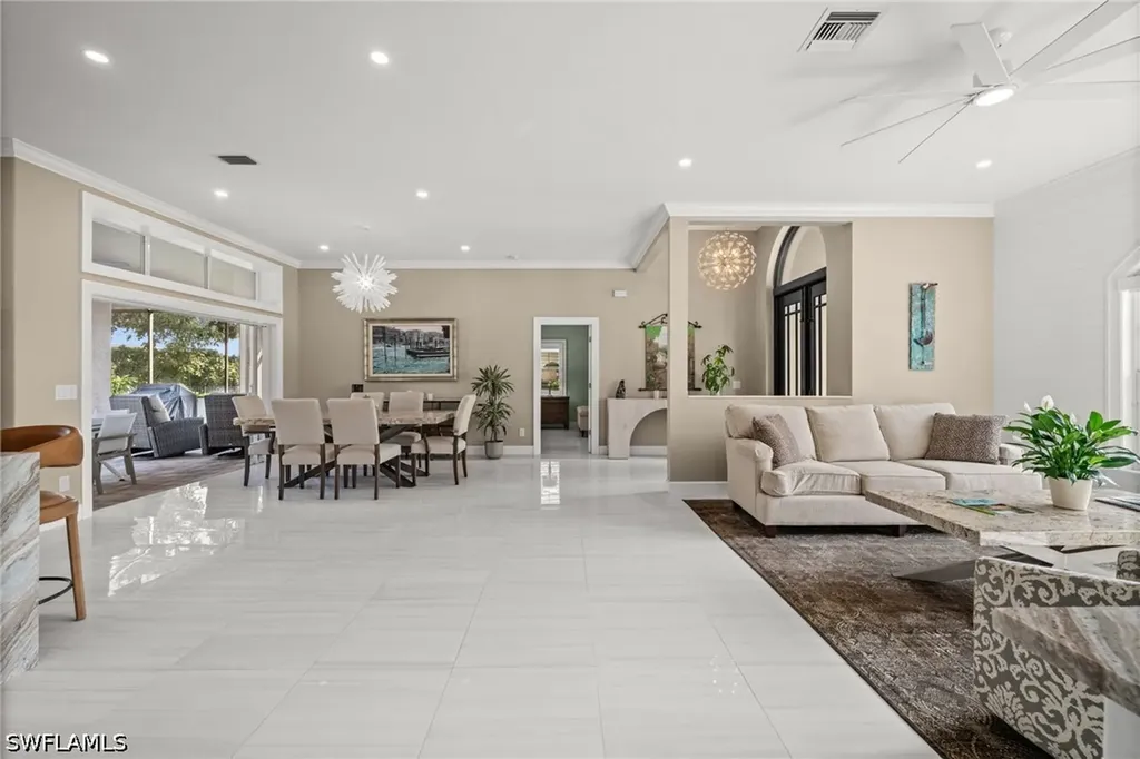 2035 Teagarden Lane Naples FL 34110
