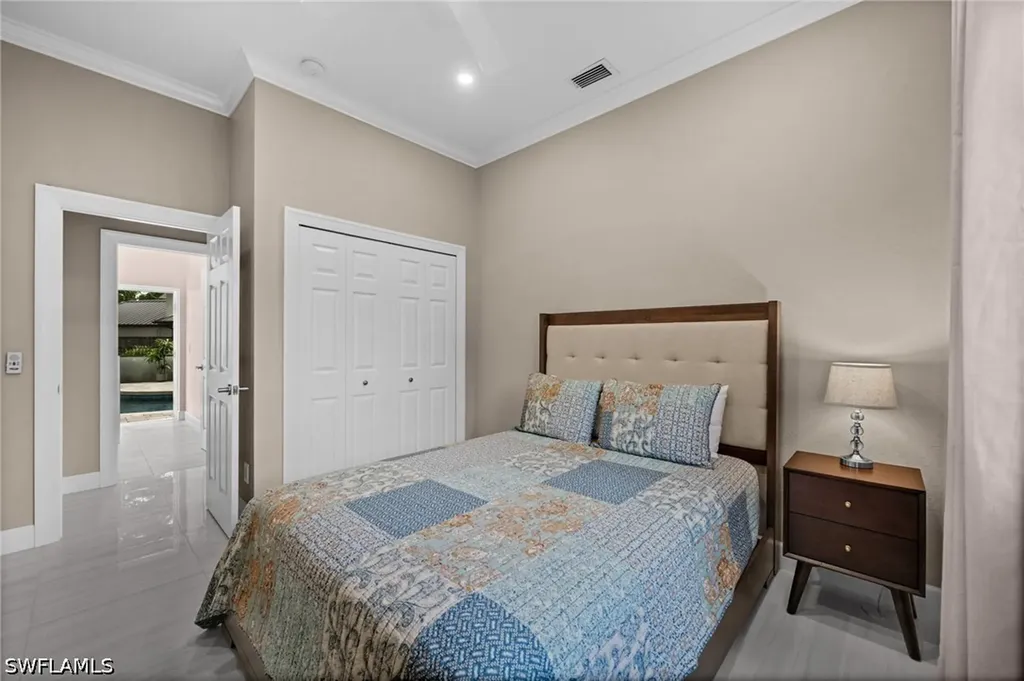 2035 Teagarden Lane Naples FL 34110
