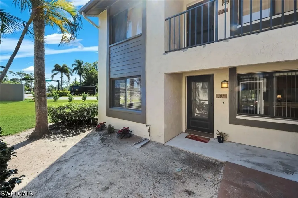 5857 Rattlesnake Hammock Road Naples FL 34113