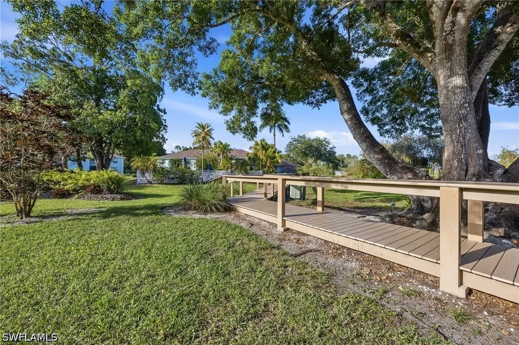 5737 Whitaker Road Naples FL 34112