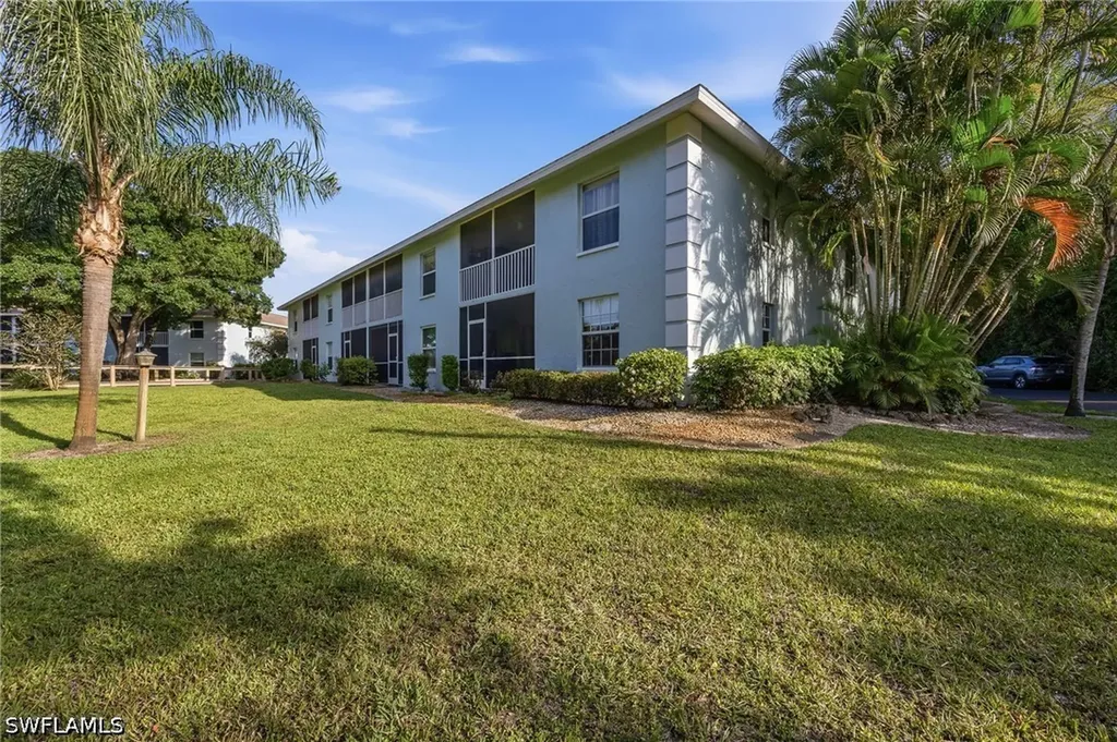 5737 Whitaker Road Naples FL 34112