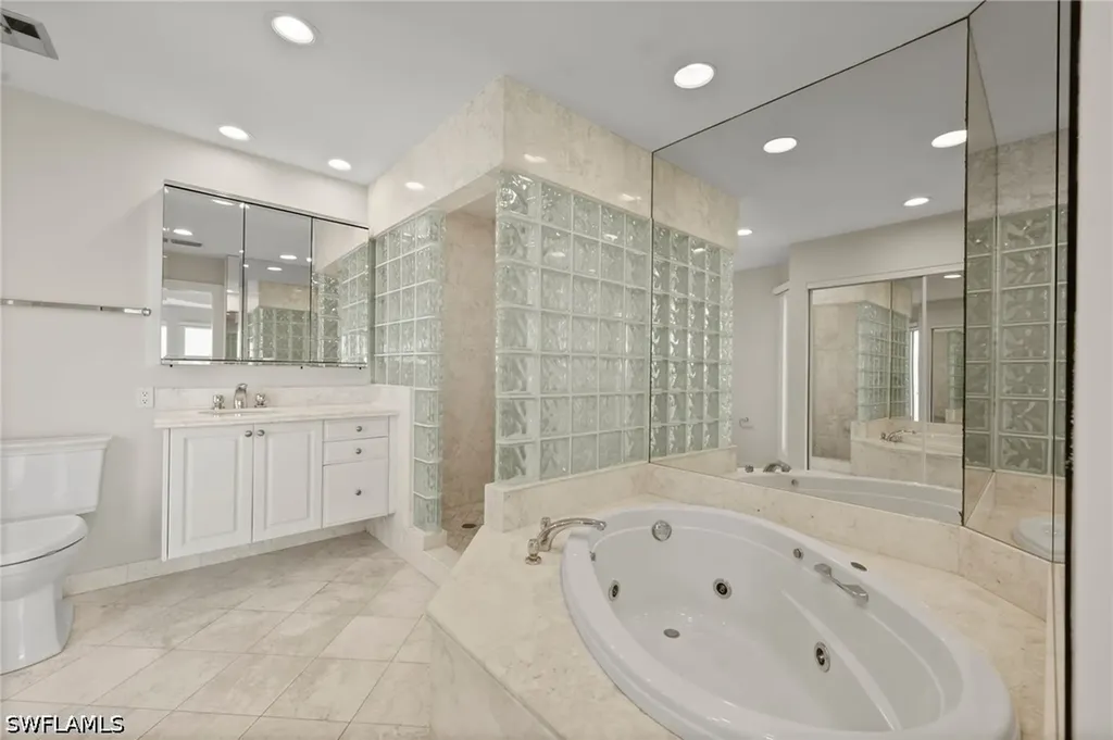 1301 Chesapeake Avenue Naples FL 34102