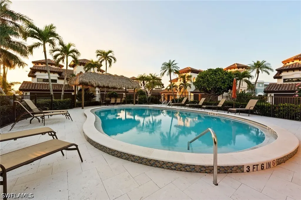 1301 Chesapeake Avenue Naples FL 34102