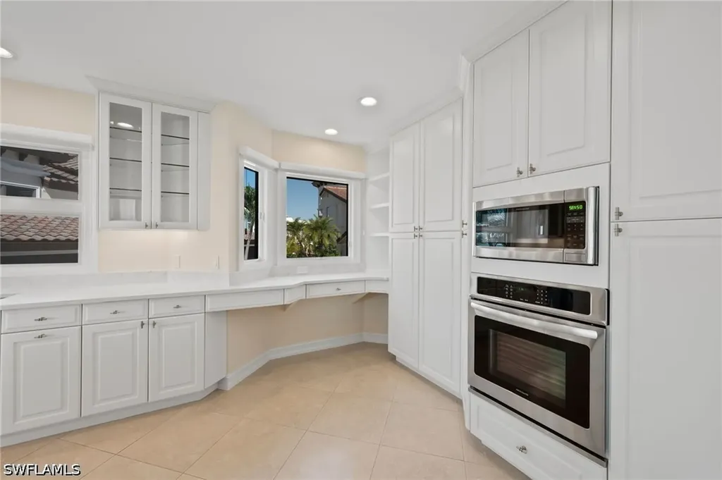 1301 Chesapeake Avenue Naples FL 34102