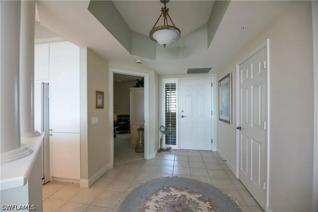 430 Cove Tower Drive Naples FL 34110