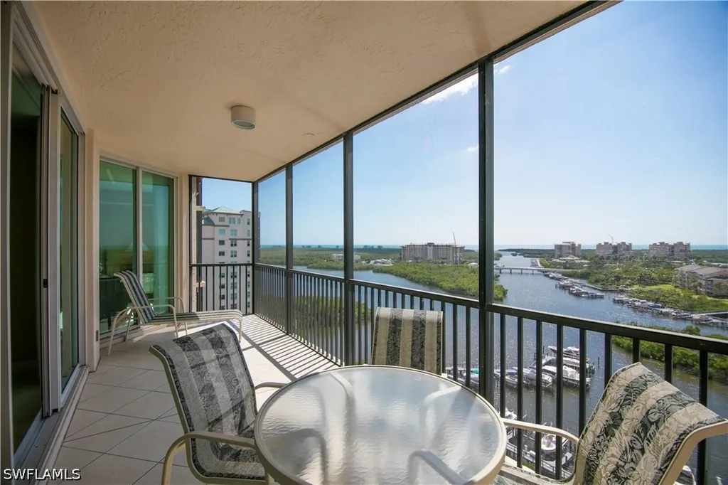 430 Cove Tower Drive Naples FL 34110