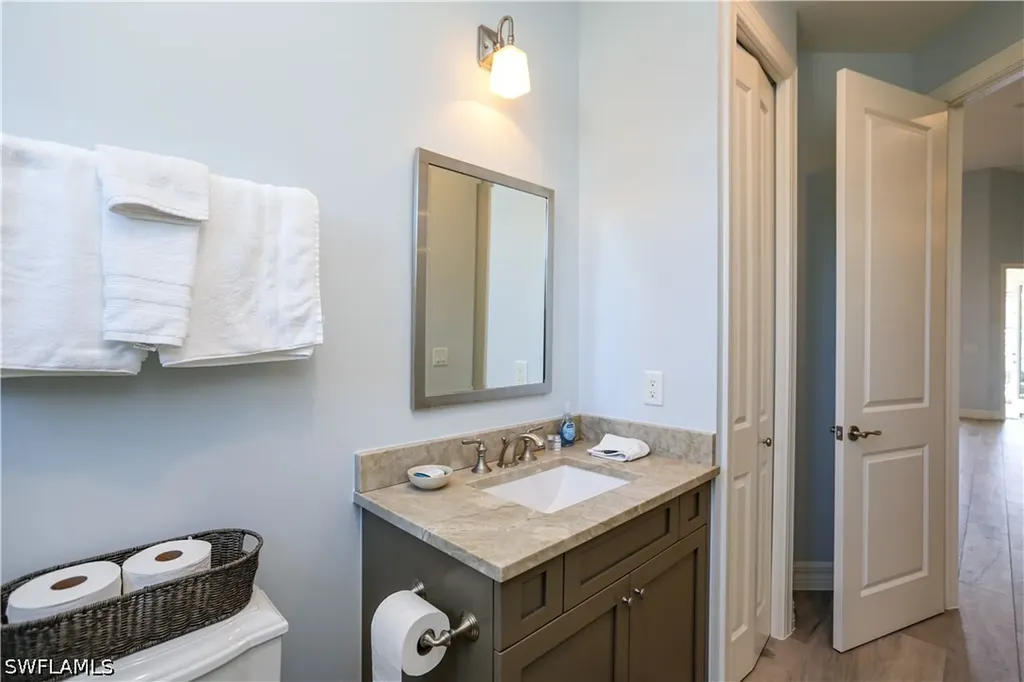1480 Curlew Avenue Naples FL 34102