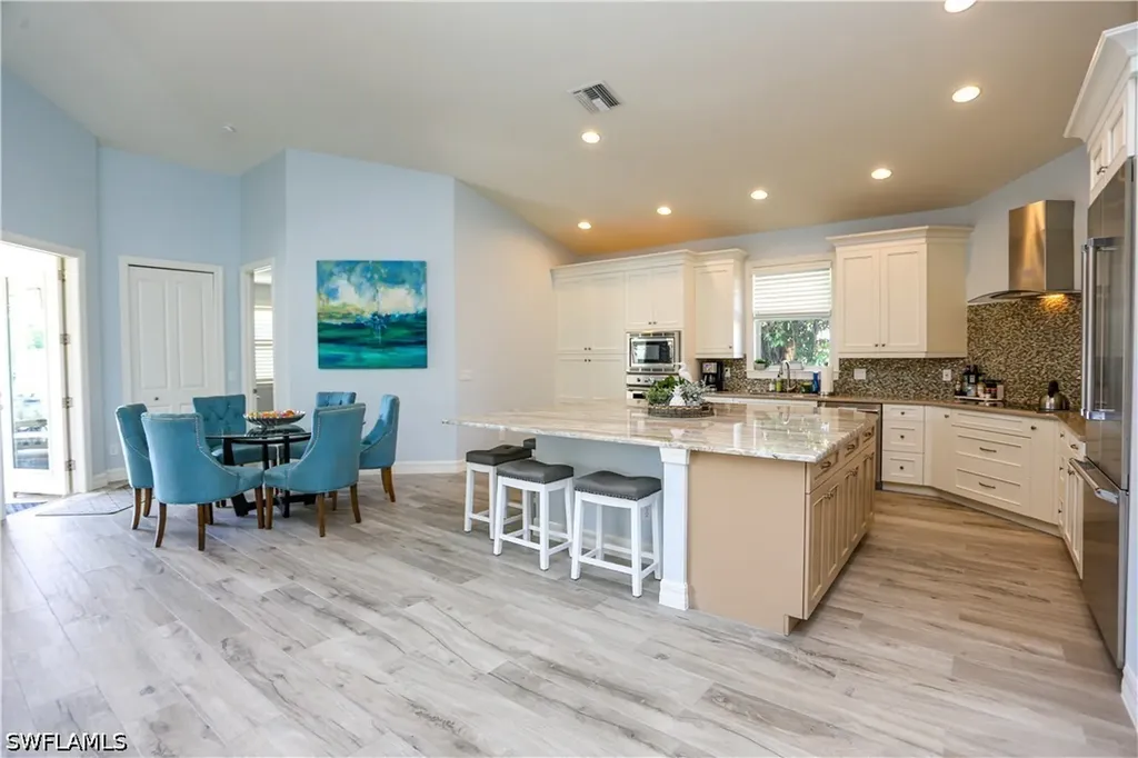 1480 Curlew Avenue Naples FL 34102