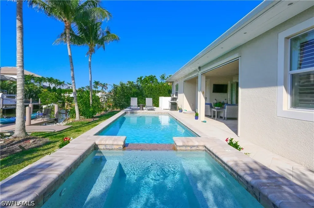 1480 Curlew Avenue Naples FL 34102