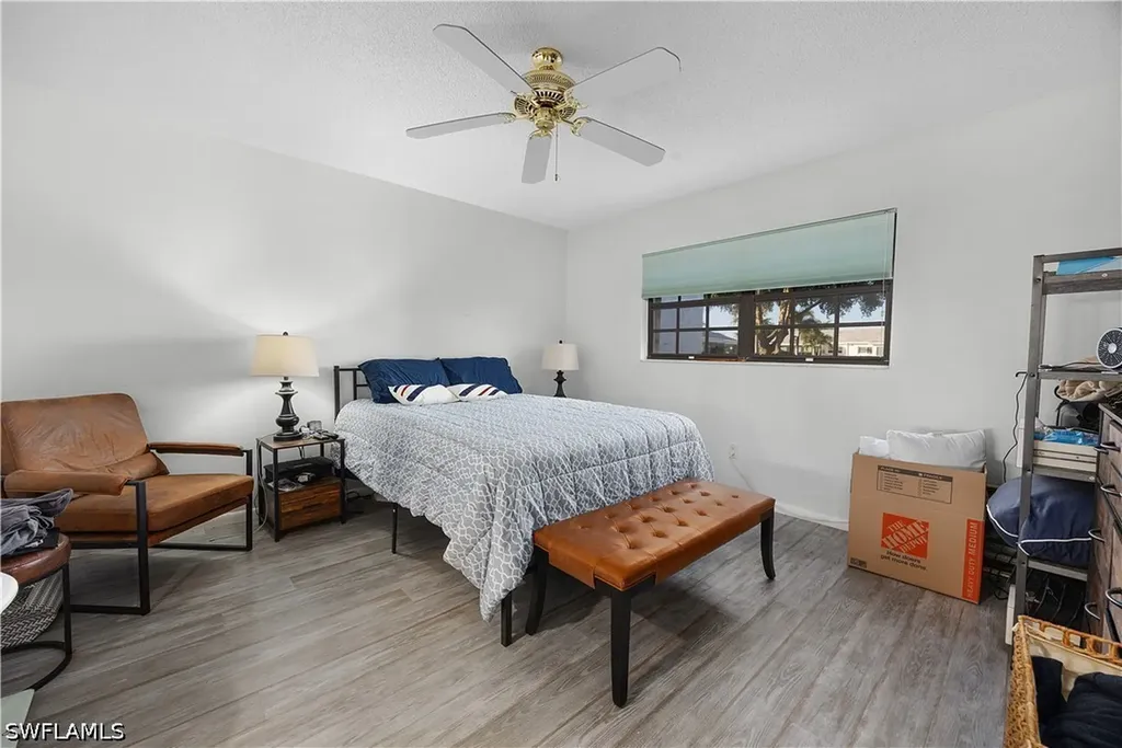 1513 Edgewater Circle Fort Myers FL 33919