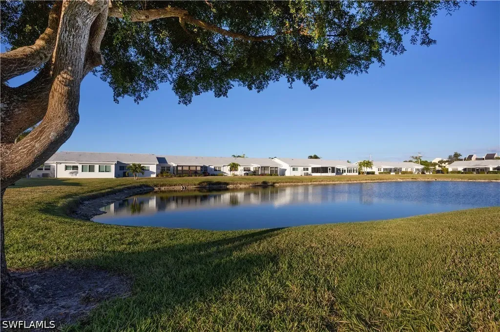 1513 Edgewater Circle Fort Myers FL 33919