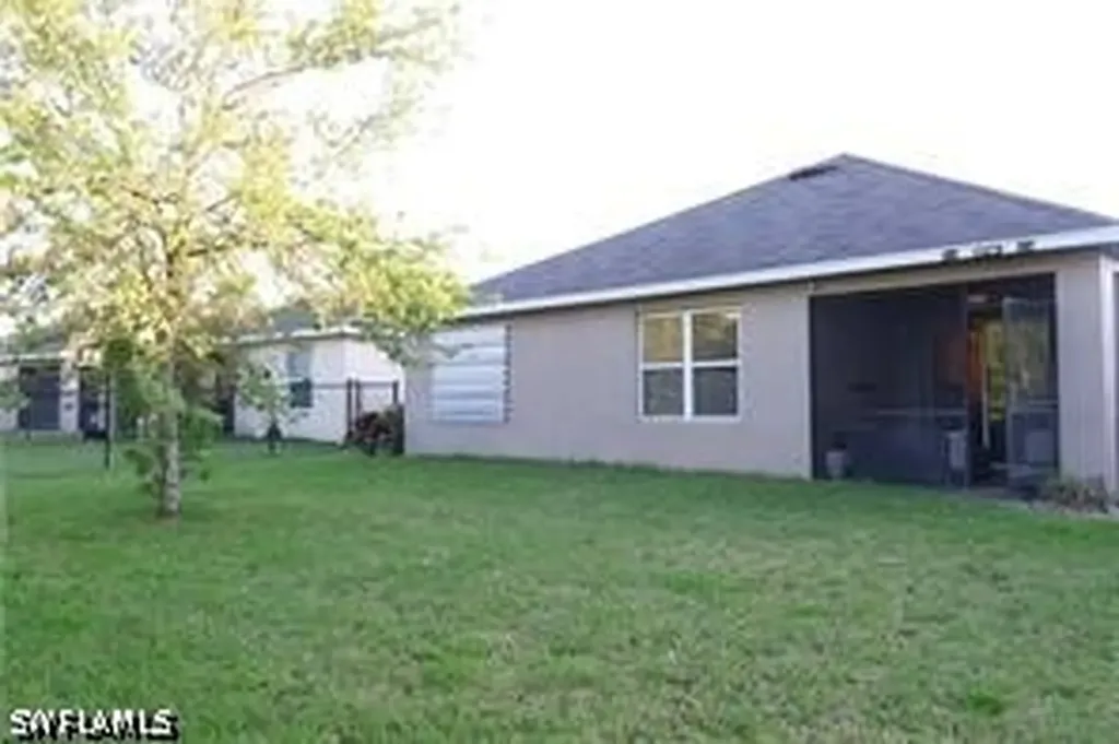 10548 Canal Brook Lane Lehigh Acres FL 33936
