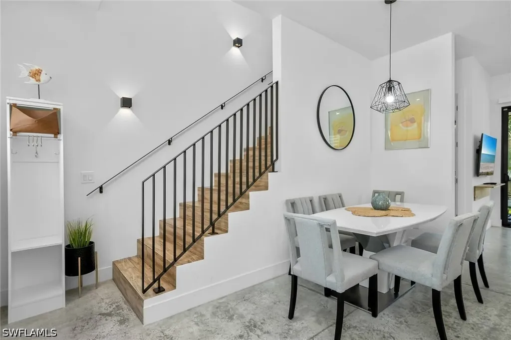 3016 Van Buren Avenue Naples FL 34112