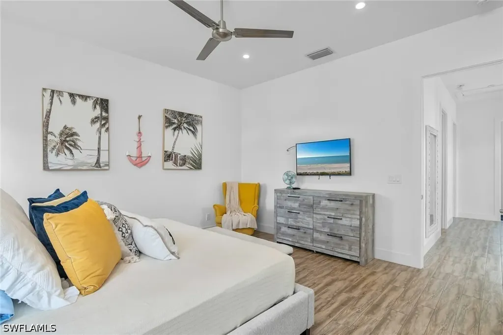 3016 Van Buren Avenue Naples FL 34112