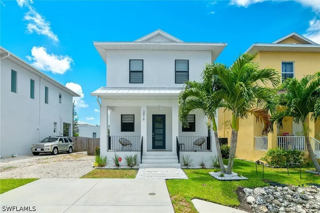 3016 Van Buren Avenue Naples FL 34112