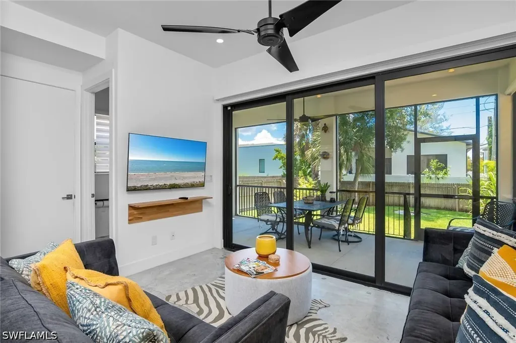 3016 Van Buren Avenue Naples FL 34112