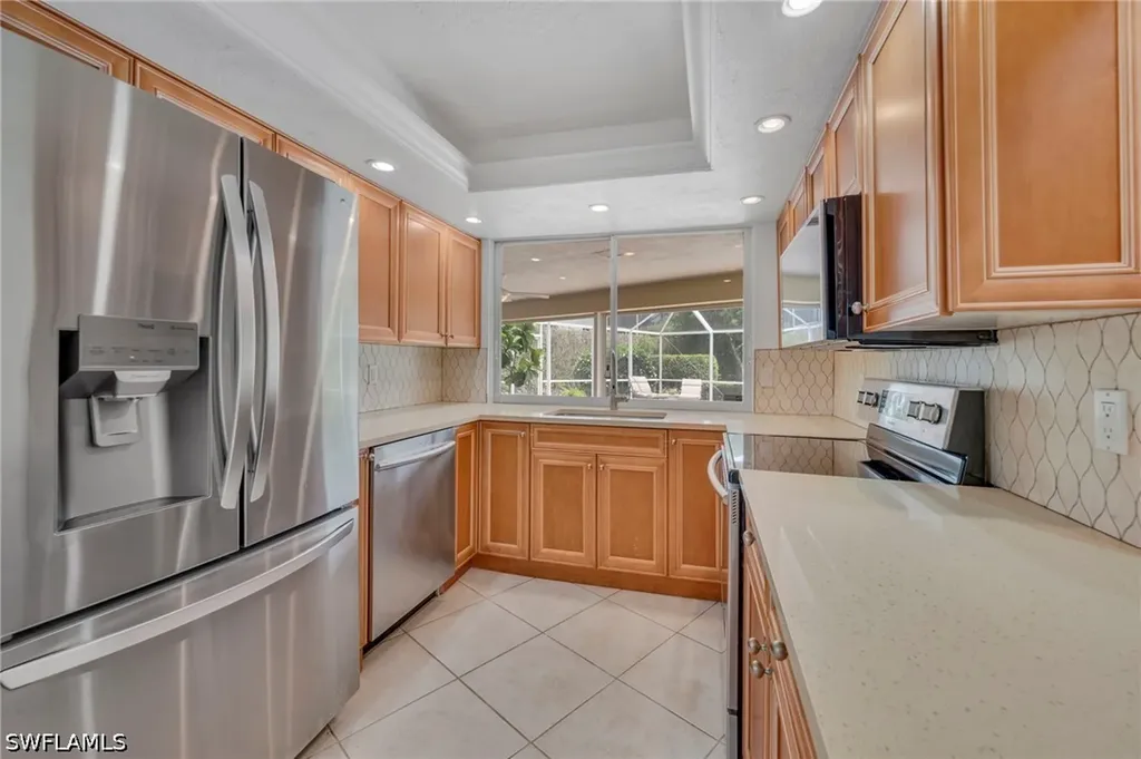 656 Binnacle Drive Naples FL 34103