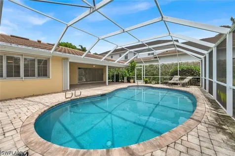 656 Binnacle Drive Naples FL 34103