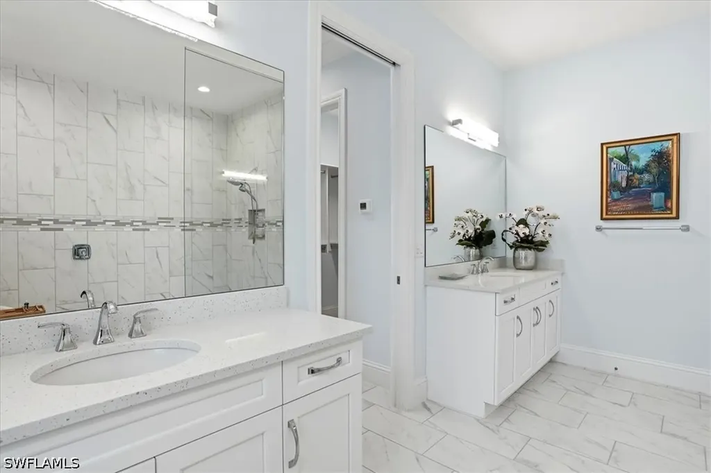 14386 Laguna Springs Lane Naples FL 34114
