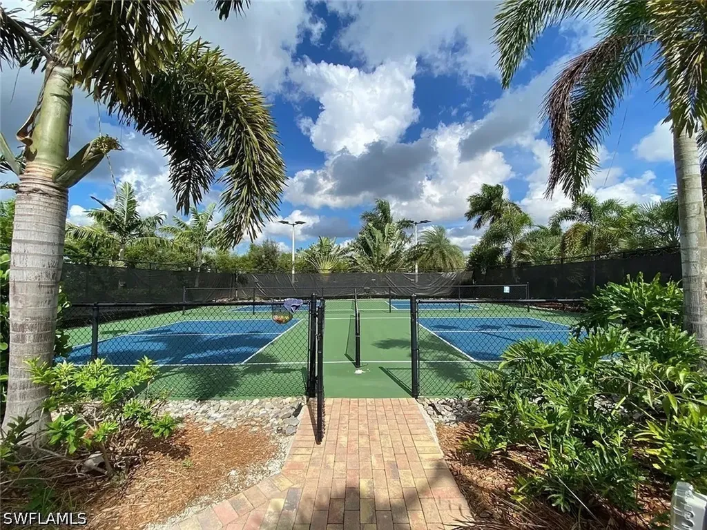 14386 Laguna Springs Lane Naples FL 34114