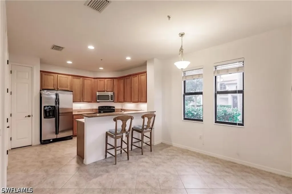 1375 Artesia Drive E Naples FL 34113